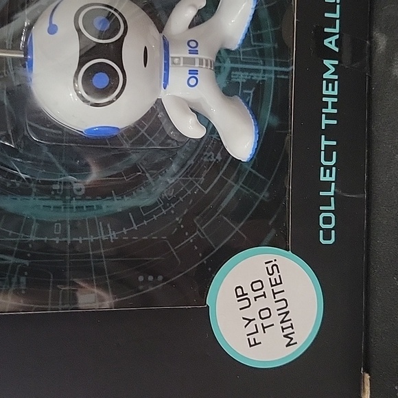 I Fly Robot Toy for Kids Aged 8+ - Picture 3 of 6